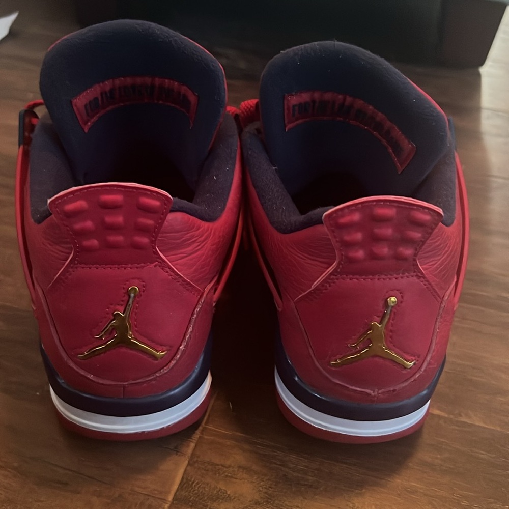 Air Jordan 4 Retro 4 Fiba Preowned
Mens Sz 8 - Picture 3 of 12